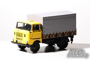 IFA W50L бордова с тента 1965 - мащаб 1:43 на Atlas моделът е нов в кутия
