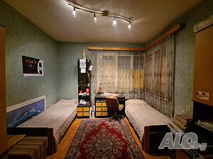 Тристаен Апартамент в Широкия Център на град Хасково