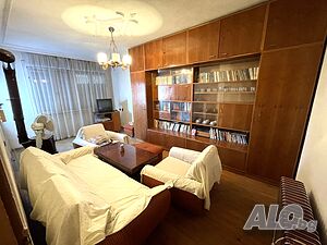 Многостаен апартамент С ГАРАЖ в кв. Овчарски град Хасково