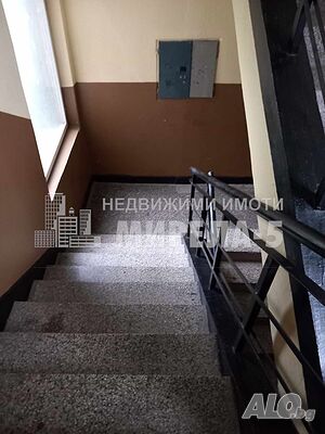 Двустаен апартамент в Дружба 2