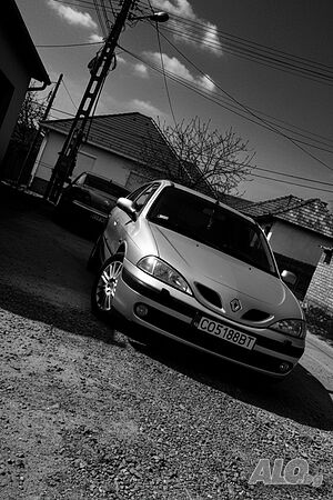 !!! СПЕШНО!!! RENAULT MEGANE 1999г 1.9DTI 90к.с Дизел Ръчка Цена:1000€