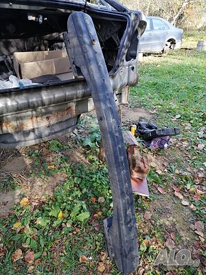 Греда под задна броня мерцедес w220 s class