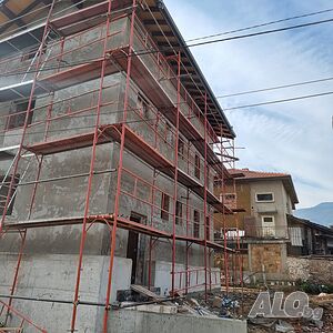Извършваме полагане на машинни мазилки и подови замазки