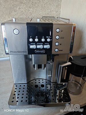 Delonghi ESAM6600 Prima Donna ex1