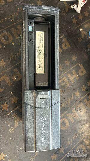 CD CHANGER W220 W203 A0028207989