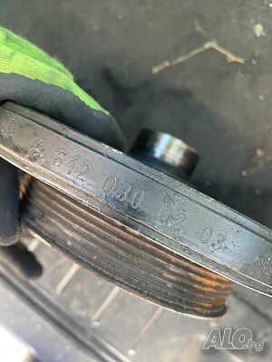 Мерцедес бенц A6120300203 шайба колянов вал 2.7 дизел 270 cdi