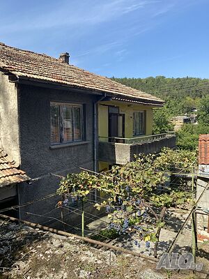 Двуетажна къща в гр. Шумен от собственик