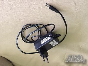 Захранване адаптер 5V 1.0A, 5.5/2.1mm. D-LINK дебел джак