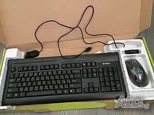 Геймърска нова клавиатура за компютър от A4TECH, с мишка, флашка и USB кабел за флашка