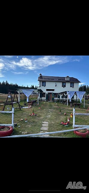 Продавам работещ хотел