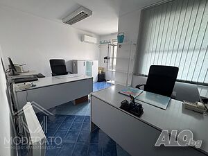 Оборудван офис под наем 90 кв.м. на метри от хотел България