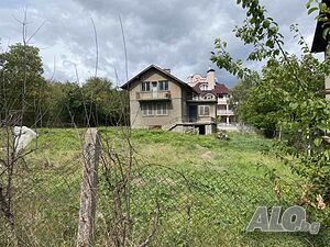 Продава къща Горна Баня