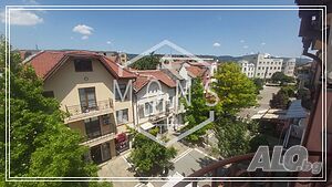 Тройна стая под наем в топ център, град Севлиево