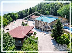 Хотел за продажба в района на с. Арбанаси, обл. Велико Търново