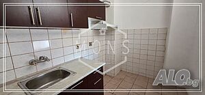 Продава се двустаен апартамент с отделна кухня в кв. Дружба, гр. София