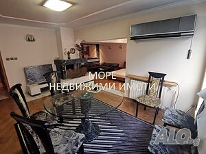 4 стаен апартамент в центъра на Бургас