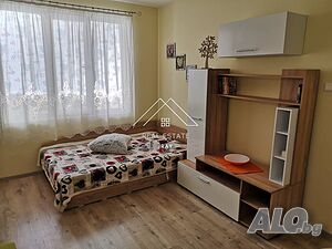Двустаен НОВ обзаведен апартамент- Център, х-л ВЕРЕЯ
