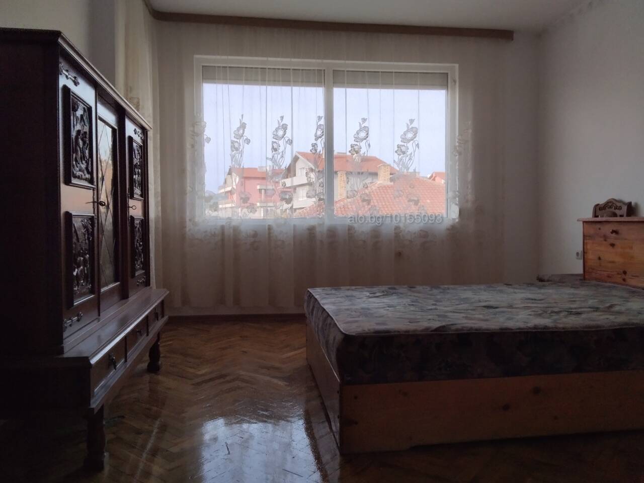 Давам под наем апартамент без посредник 5 стаи, 130 кв.м. южно изложение, кв. Виница