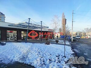 Предлагаме бизнес помещение: обзаведено и оборудвано работещо Студио за красота.
