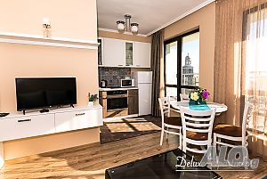 Deluxe aпартамент до катедралата с безплатен частен паркинг!