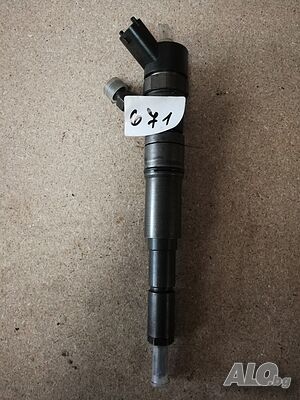 Дюза / Инжектор BOSCH БМВ 525 D Код: 0445110048