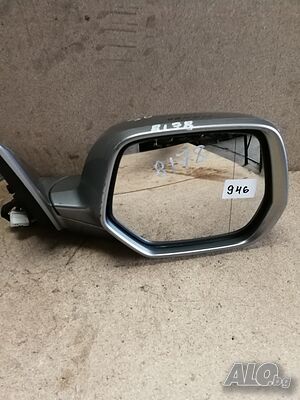 огледало дясно Honda CR-V 08-13 реф. номер 946