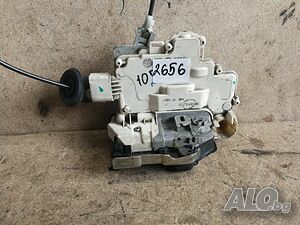 Предна лява брава - Audi А4 А5 Q3 Q5 Q7 TT, VW Touareg/Ref.N.2637