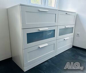 Скрин IKEA Brimnes с 3 Чекмеджета
