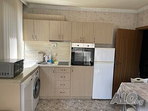 На море в Китен