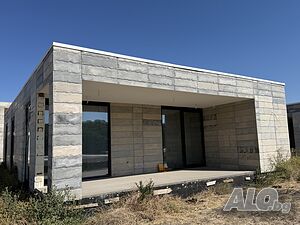 Къщи в затворен комплекс „Сивата вода“ - Хасково