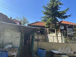 Къща с. Банковци