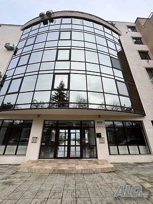 Апартамент с една спалня с гледка море на първа линия