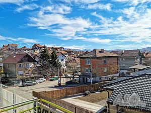 Самостоятелна семейна къща в кв. Клепало, в гр. Перник