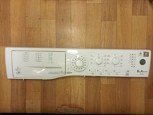 Продавам преден панел с платка за пералня Hotpoint/Ariston WML803 8кг.