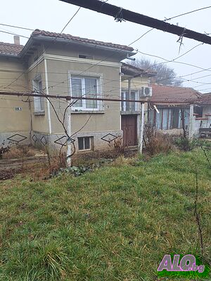 Продава къща с. Стожер обл. Добрич