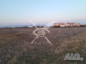 Парцел в регулация в с. Равда