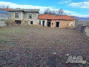 Парцел в курорта Хисаря