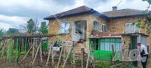 Прекрасна къща в село Червенци - 82882