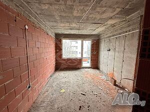 Тристаен в Асеновград с акт 14