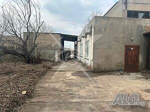 Стопанска сграда в Асеновград