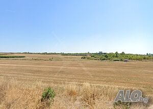 Парцел в Равнец