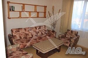 Двуетажна къща в Черноморец