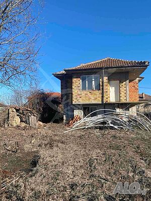 Продава се къща в с. Ръжево!