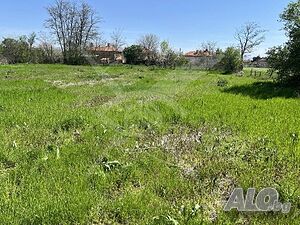 Продава се УПИ в Голям Чардак!