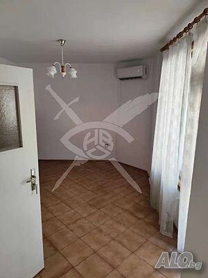 Едностаен апартамент - кв. Кючук Париж