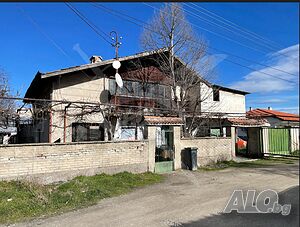 Къща в Костиево