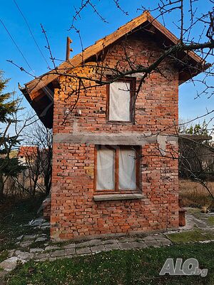 Къща в Банево!