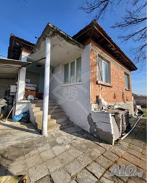 Къща в Тръстиково