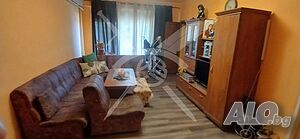 Тристаен апартамент в квартал Изгрев