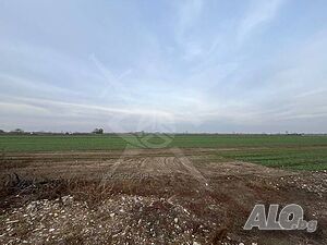 Парцел в Христо Смирненски